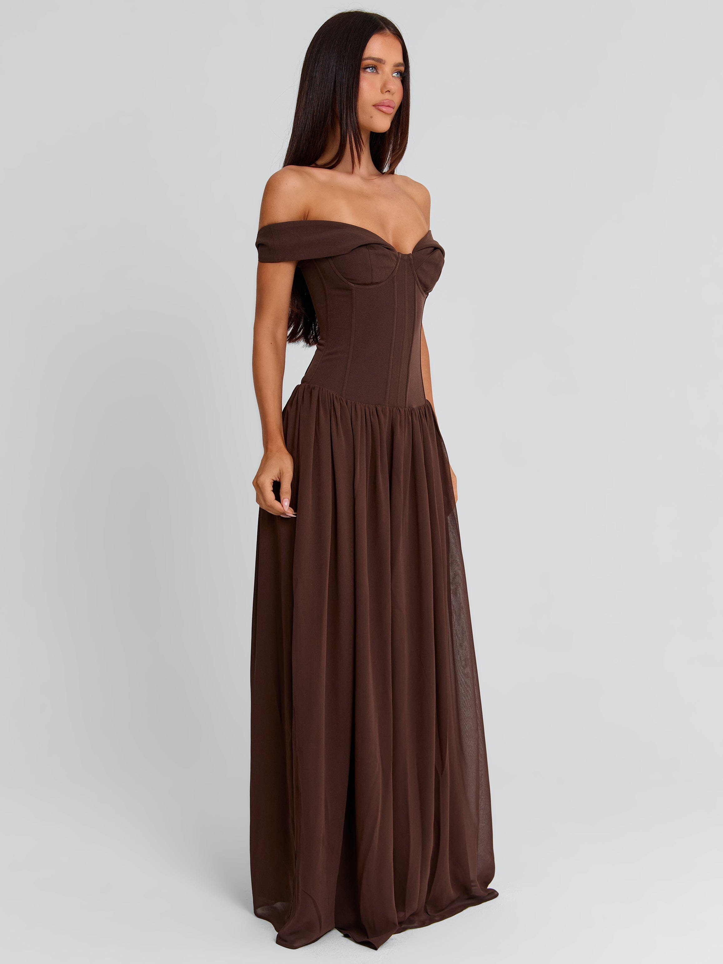 JUNIPIA MAXI DRESS CHOCOLATE