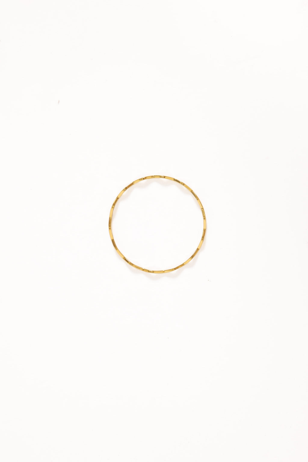 Layla Wave Bangle - Gold